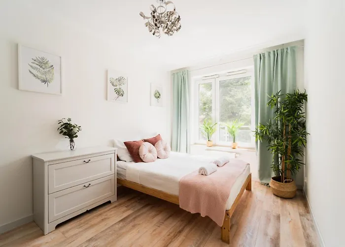 Old Town - 3 - 2 Bathrooms - 12 People - Parking Place Breslau